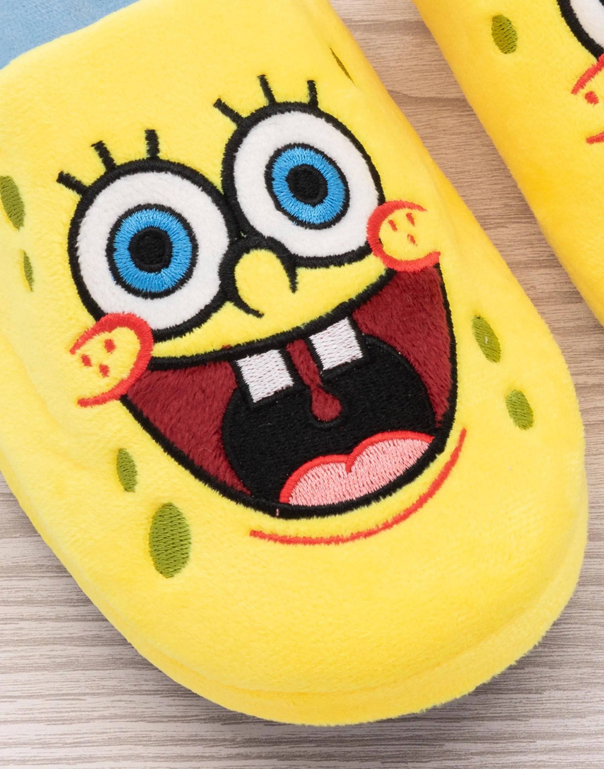 SpongeBob SquarePants Adults Slippers